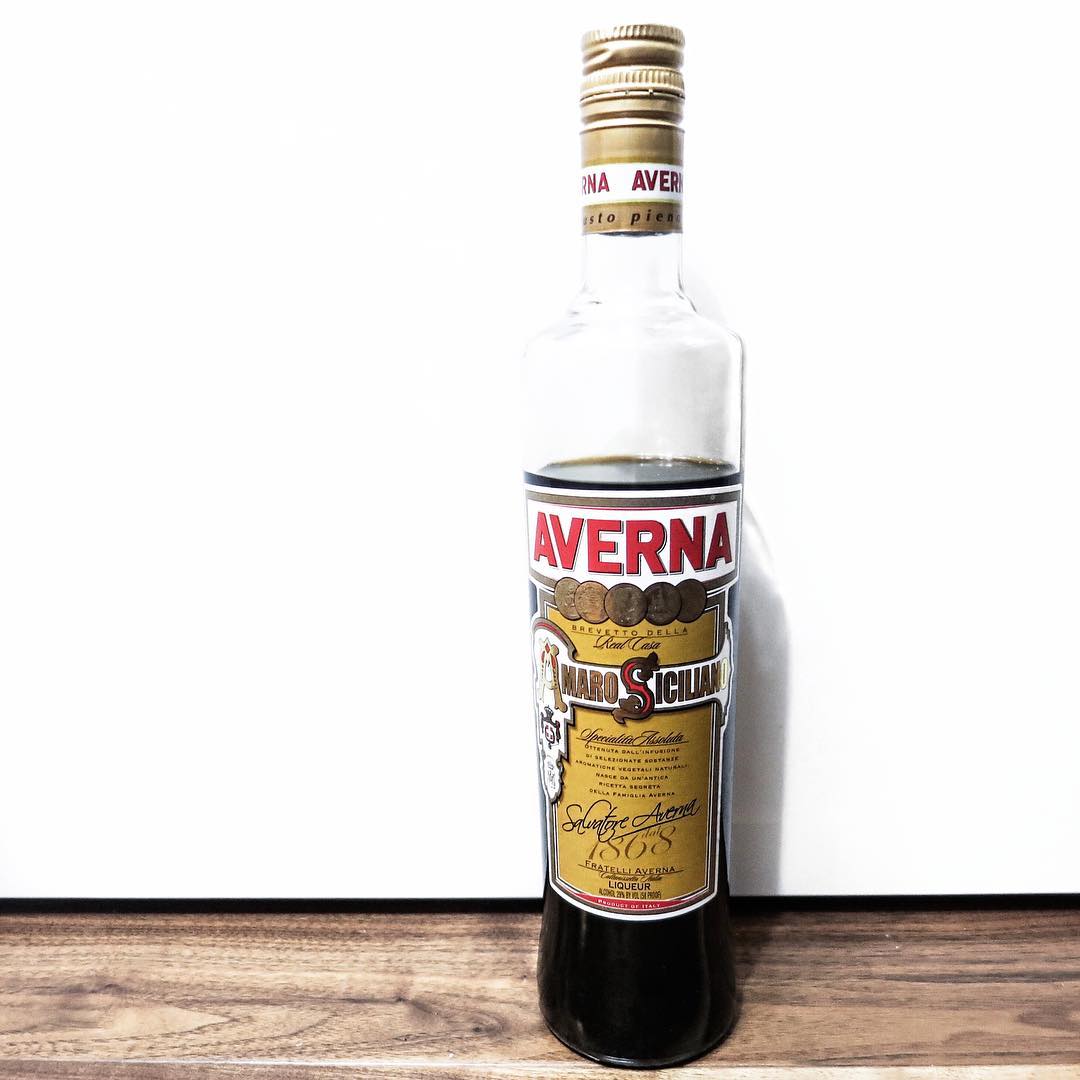 Самбука. Averna ликер. Averna.